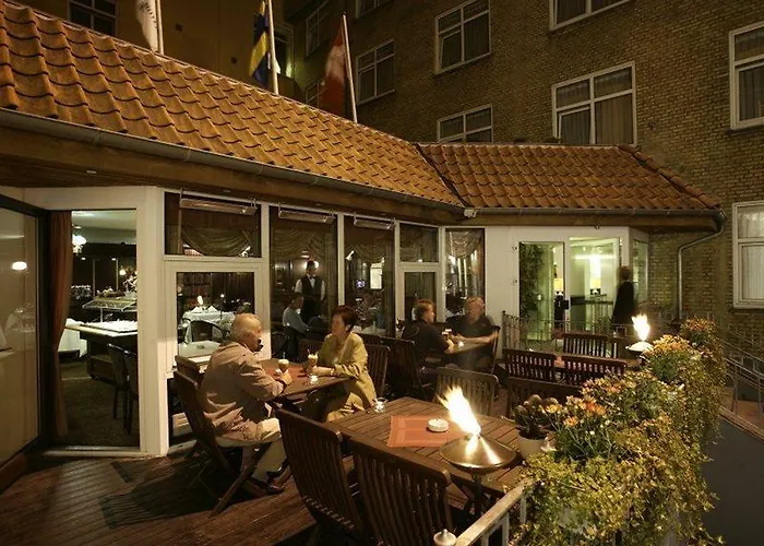 赫尔南凤凰酒店 酒店